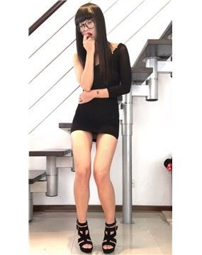 娜娜黑色性感包臀裙热舞 [396 MB]