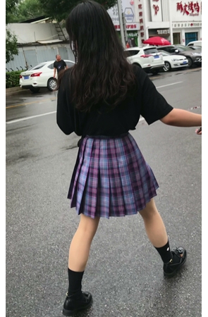 肉丝妹子