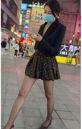黑丝美女