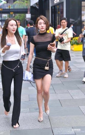 黑裙透明高跟鞋 22-06-19-129
