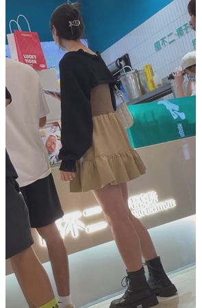 漂亮的女友