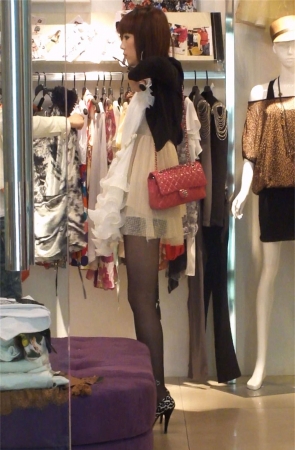极品黑丝豹纹高跟美女