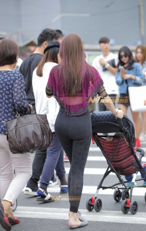 翘臀少妇