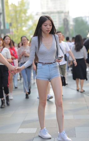 J149黑丝