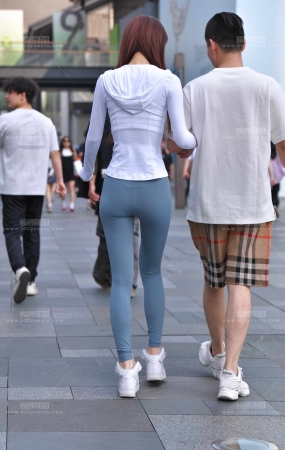 紧身裤美女 24-04-27-46