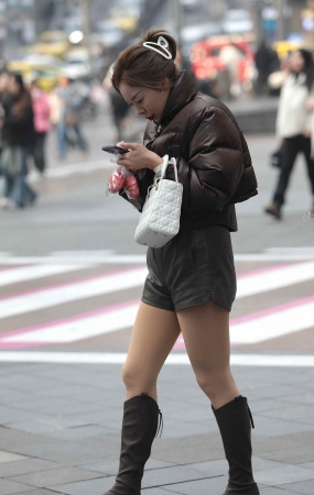 街拍熟妇