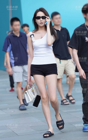 240802-1 65p