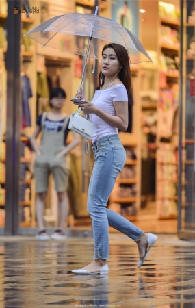 漂亮性感的美女-9P