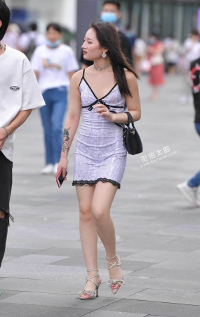 深V吊带短裙 21-08-19-85P