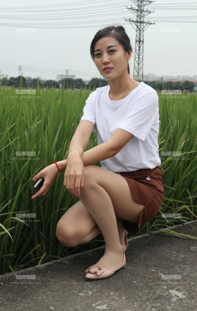人妻素人肉丝60P