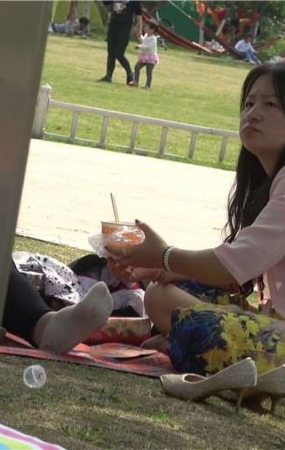 4k-粉色衬衫连衣裙高跟鞋美女少妇