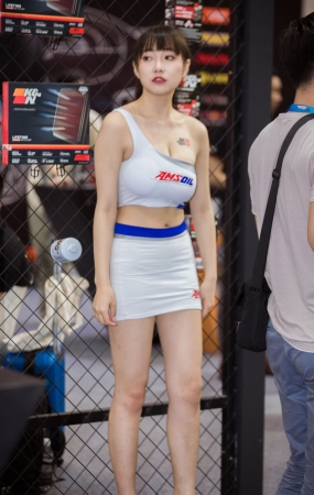 纹身模特