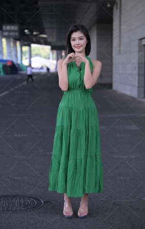 绿意盎然—长裙的程儿