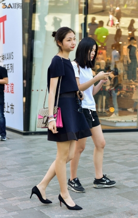 长腿连衣裙妹纸-28P