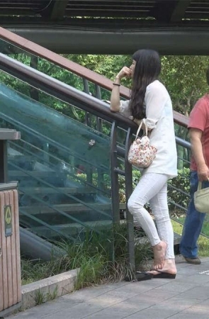 等人的美女
