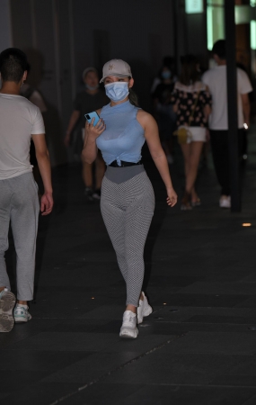 健身美女