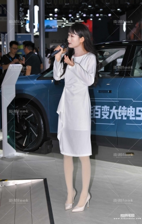 白裙长筒袜高跟鞋主持人 24-06-09-57