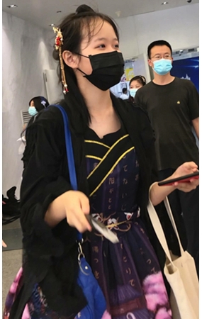 可爱的小美女