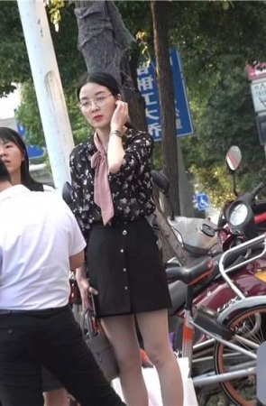 红唇