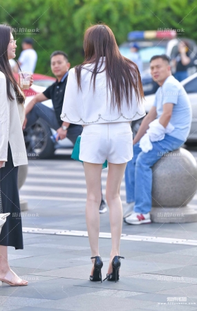 美丽高跟鞋美女 24-05-13-98