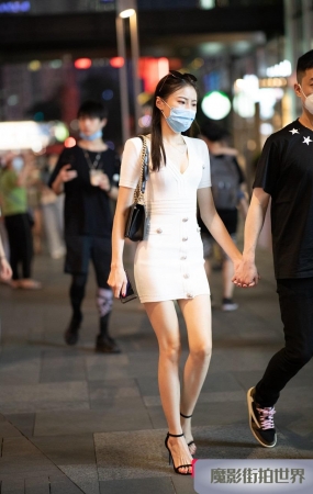 修长美腿女友3A1596[912M]