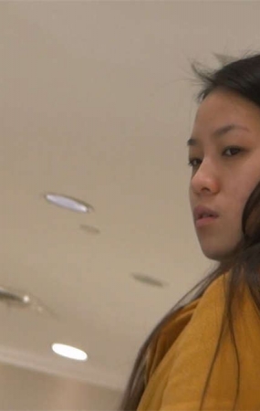 长发女孩的黑丝高跟