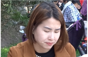 嗑瓜子 [352 MB/mp4]