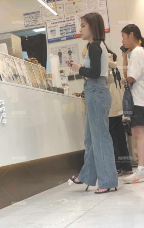 奶茶店气质凉高跟