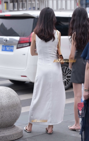 包臀裙美女