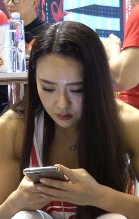 4K 性感身材紧身瑜伽裤健身美女 2 [1.33 GB]
