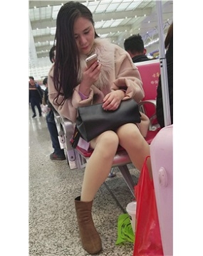 4k-极品长发高颜值肉色丝袜长腿美女