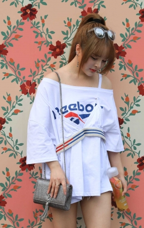 美腿女孩