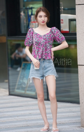 偶遇拍摄中美女-14P