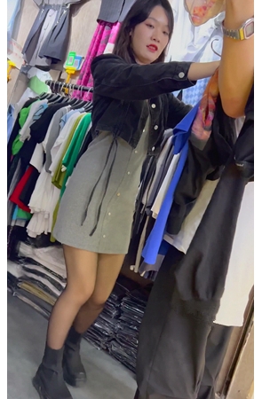 黑丝美女