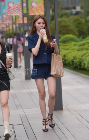 1198-1长腿美女-23P