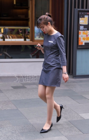 楼下的丝袜肉丝高跟服务员-16P