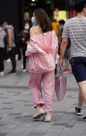 运动内衣美女-10P