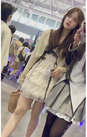 空美女