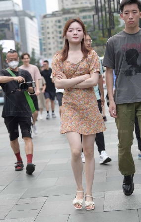 肤白皙嫩小女友240513-11-42 15P