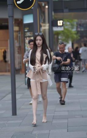 大长腿妹妹