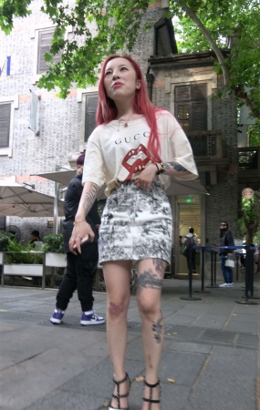 性感长腿短裙高跟美女