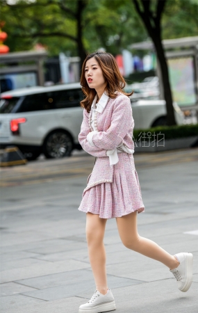 美丽的肉丝美女-14P