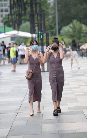 一样的裙，穿在不同人的身上~
