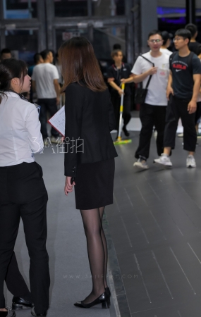 黑丝制服汽车销售-10P
