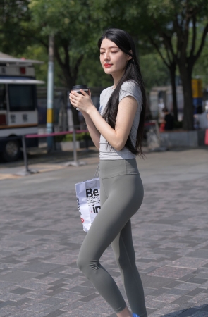 一只麋鹿摄影作品  好久不见 [449P1V-16.7GB]