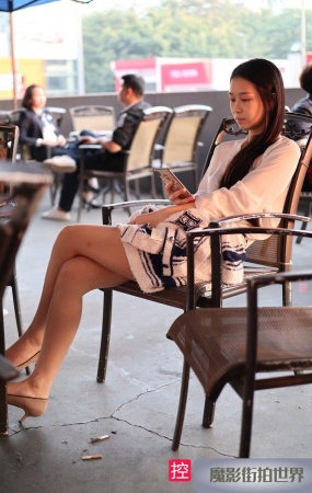 搭讪高跟素颜美女3A305[443M]
