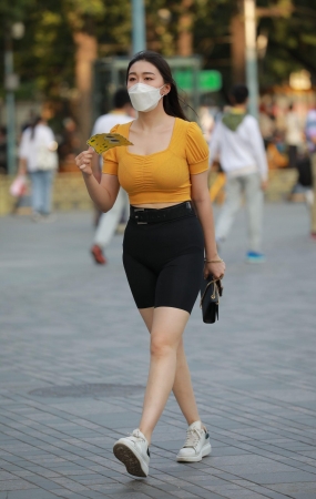 丰腴美女