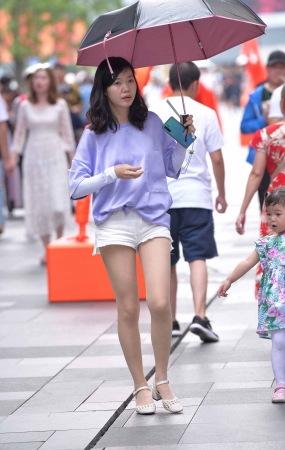 美女辣妈