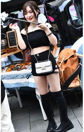 爱自拍的黑靴小姐姐(96P)