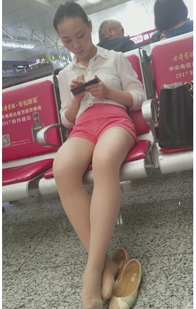粉裤肉丝小姐姐